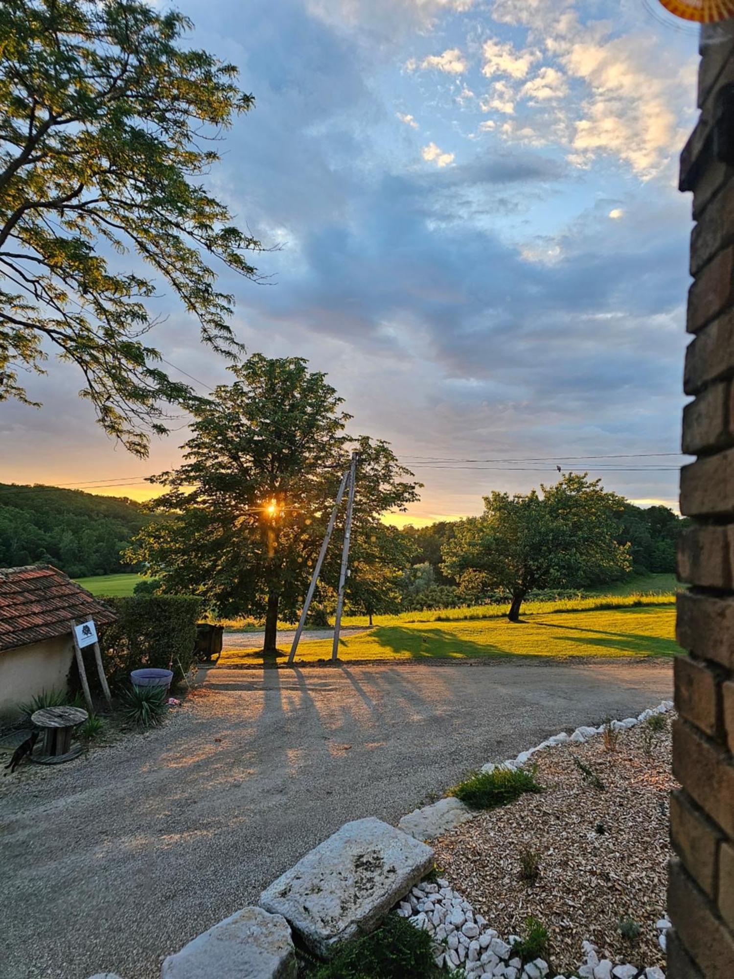 Domaine De Massoulac Molières Exteriér fotografie